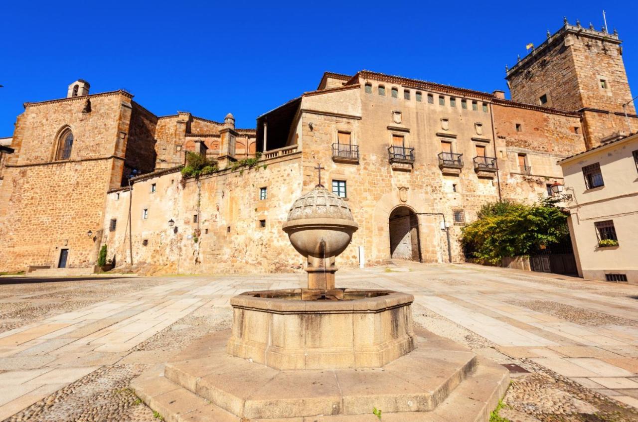 Apartamentos Turisticos Huerto El Horno Torremenga Exterior photo